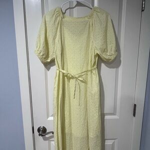 Uniqlo Light Yellow Maxi Dress